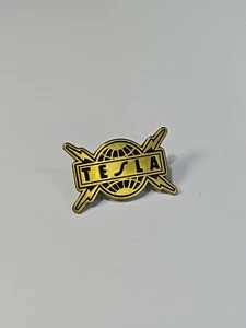 Tesla Lapel Pin American Rock Band - Picture 1 of 5