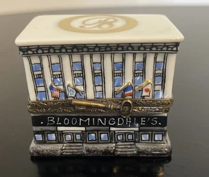 Bloomingdales Flagship Store Limoges für Bloomingdales Schmuckschatulle Peint Main - Bild 1 von 5