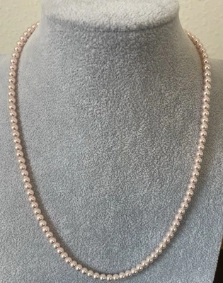 Cierre de collar de perlas de imitación de vidrio rosa pálido estampado 925 Foto 1 de 4