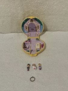 Vintage 1989 Polly Pocket Nancy's Wedding Day- Complete With 3 Figures And RING - Picture 1 of 17