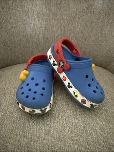 Disney Parks Mickey Mouse Blue Crocs Toddler Boys Size 6/7 - Picture 1 of 9