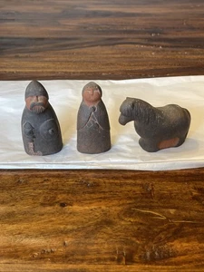 Vintage Danish Thyssen Keramik Ton Soldat Wikinger Figuren signiert Lot 3 - Bild 1 von 19