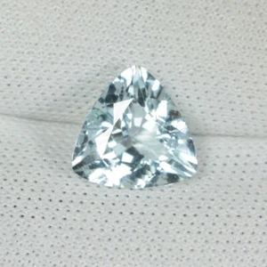 1.14Cts Best Color & Fire Natural Sky Blue Aquamarine 7.5mm Trillion.....!!!!! - Picture 1 of 2