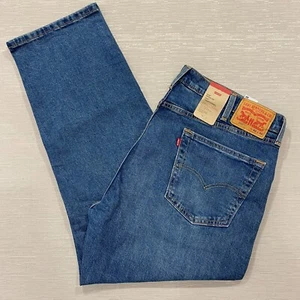 Levis 505 Jeans Mens 40 x 30 Straight Leg Regular Fit Medium Wash Denim - Picture 1 of 18