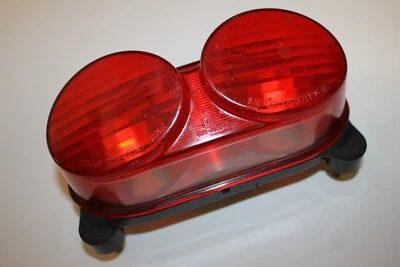 Luz trasera de freno 23025-1269 Kawasaki Ninja ZX9R ZX 9R 1998-1999 Foto 1 de 4