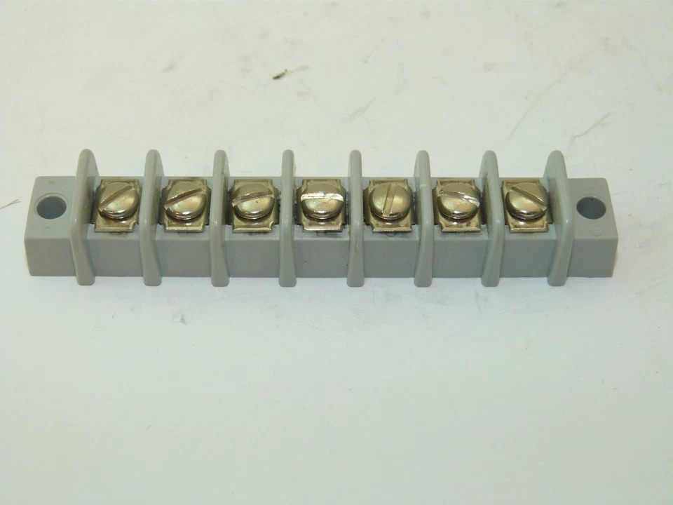 Marco 699JJ7 Treminal Block 20a NEW - Image 1 of 1