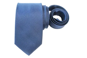 BLOOMINGDALES MEN'S TIE BLUE/GEOMETRIC WIDTH: 3.25" LENGTH: 58" - Picture 1 of 3