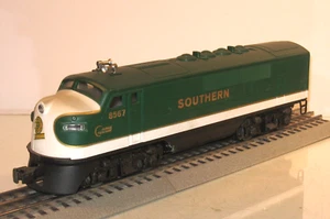 LIONEL 6-8567 Southern F3 A Diesel Non-Powered OB 1975-77 - Picture 1 of 9