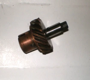 Triumph Spitfire 1147 Distributor Oil Pump Drive Gear Shaft Herald Amphicar - Bild 1 von 1