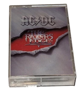 AC/DC Razors Edge CASSETTE Tape 1990 Atco 7 91413-4 Angus Young THUNDERSTRUCK - Picture 1 of 3