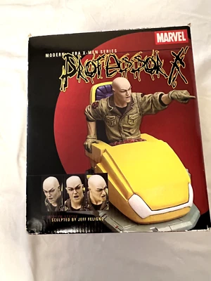 PROFESSOR X  Diamond Select Full size statue  1:6 scale  X-men - Image 1 of 4