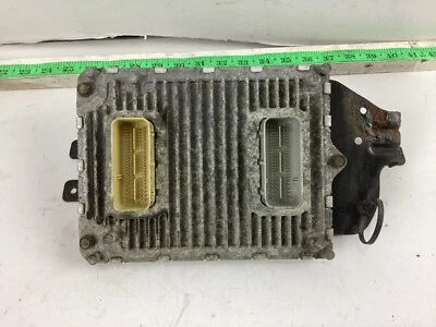 Unidad de módulo de control del motor Dodge Grand Caravan 2016-2020 Ecm P68243295AA OEM Foto 1 de 4