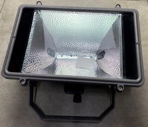 GEWISS GW84202 Halogen Flood Light 1000W HD R7s - IP55 - - Picture 1 of 3