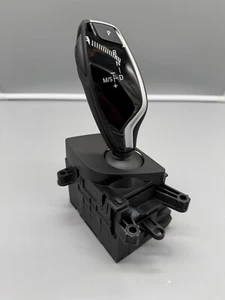 NUOVO originale BMW Serie 5 G30 G31 LCI G38 Serie 6 G32 selettore marcia 61319458751 B8I - Foto 1 di 9