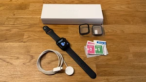 Apple Watch Series 9 45mm Top Zustand - Bild 1 von 4