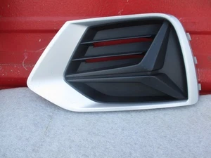 Left Side Front Bumper Grille Fog Light Cover Bezel Trim Audi Q3 2019-2022 OEM - Picture 1 of 10