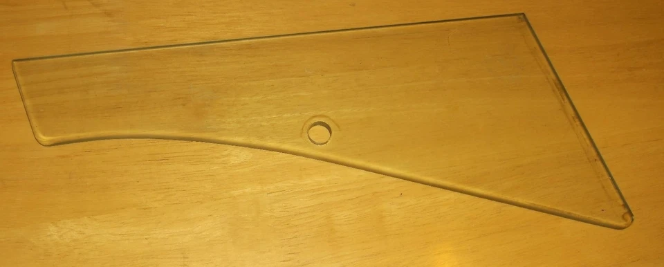 1963 CHRYSLER NEW YORKER SALON 4 DOOR HARDTOP FRONT VENT GLASS (NON-TINT) - Image 1 of 4