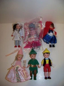 KONVOLUT 6 VINTAGE MCDONALD HAPPY MEAL MADAME ALEXANDER MÄRCHEN PUPPEN - Bild 1 von 3