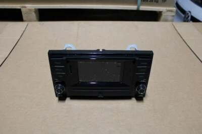 VW Golf Sportsvan Composition Color Radio SD MIB2 DAB 510035867 G - Bild 1 von 4