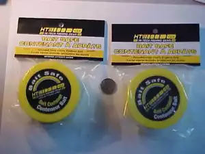 2 NUOVI HT BAIT SAFE PUCKS CONTENITORE CERA WORM mousie spike SCATOLA 3" ESCA PESCA GHIACCIO - Foto 1 di 4