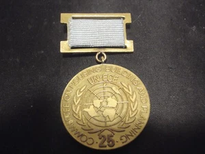 United Nation UN-ECE Medal Commitee on housing and planning Bulgaria 1972 - Picture 1 of 3
