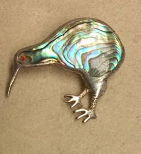 Vintage Sterling Silver Paua Shell Kiwi Shape Brooch New Zealand Design 4.5cm - Picture 1 of 5