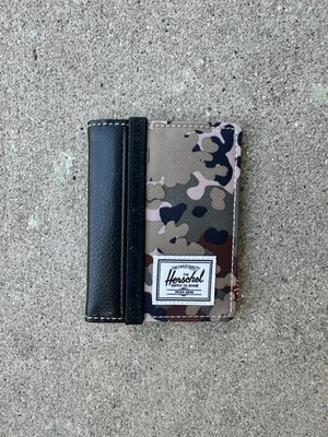 Carteira Herschel Gordon Card Case preta camuflada marrom verde nova RFID - Imagem 1 de 2