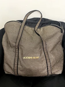 VICTORIAS SECRET Gold Metallic Glitter and Black Beach Gym & Zip Tote Bag Large - Picture 1 of 10
