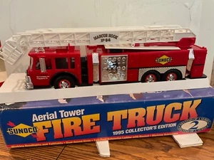 1:35 Sunoco Aerial Tower Fire Truck 1995 Collector's Edition NIB Lights/Sounds - Picture 1 of 9