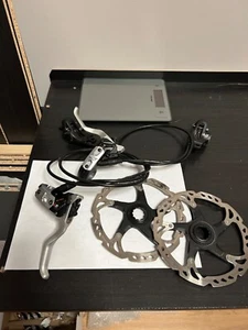Shimano XT BR-M775/BL-M775 Brakes Set F&R plus XT rotors 160/160mm CL TOP+ Shape - Picture 1 of 15