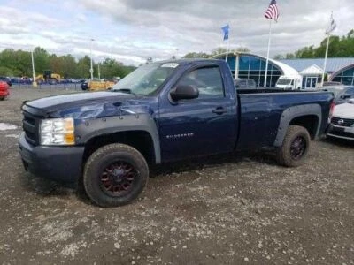 Used Hood fits: 2011 Chevrolet Silverado 1500 pickup new style smooth door skin Foto 1 de 4