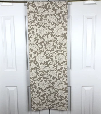 Tapiz de algodón con hoja de desplazamiento beige marfil corredor de mesa Piu Belle Portugal mínimo Foto 1 de 4