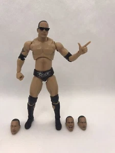 S.H. Figuarts The Rock Dwayne Johnson WWE Superstar Series - Picture 1 of 7