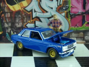 '18 GREENLIGHT 1968 DATSUN 510 LOSE MASSSTAB 1:64 TOKIO DREHMOMENTSERIE - Bild 1 von 5