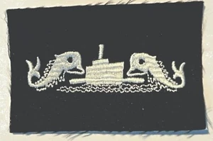 Seconda guerra mondiale delfini neri su panno bianco - 3,25 x 2,25 pollici EonT - BCP c7630 - Foto 1 di 1
