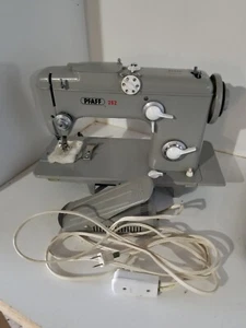 Vintage Heavy Duty Sewing machine PFAFF 262 With Foot Pedal - Picture 1 of 23