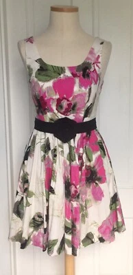 Elle Dress Pink Floral Black Ribbon Belt Rosette sz 4 Foto 1 de 4