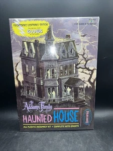 1995 Polar Lights The Addams Family Haunted House SEALED Model Kit Glows #5002 - Picture 1 of 6