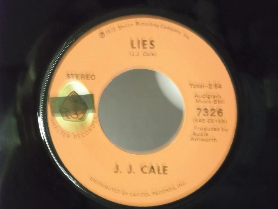 J.J. Cale,Shelter 7326,"LIES",US,7"45,1972 Blues rock classic, Mint - Image 1 of 2