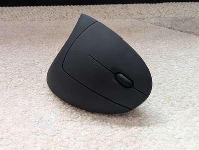 Anker 2.4G Wireless Vertical Ergonomic Optical Mouse 800/1200/1600DPI - Black - Image 1 of 3