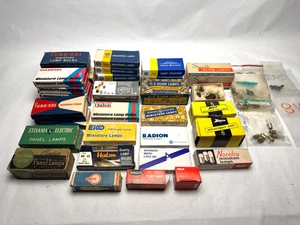 Vintage 40 Boxes of Audio / Radio Miniature Lamps Bulbs. - Picture 1 of 8