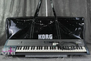 KORG N364 Music Workstation Synthesizer in Very Good Condition - Picture 1 of 24