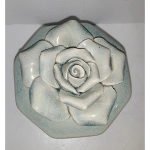Portagioie in ceramica fiori oceano acqua pallida con rosa sulla parte superiore smalto crepitante - Foto 1 di 6