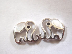 Small Mother of Pearl Elephant Stud Earrings 925 Sterling Silver - Picture 1 of 4