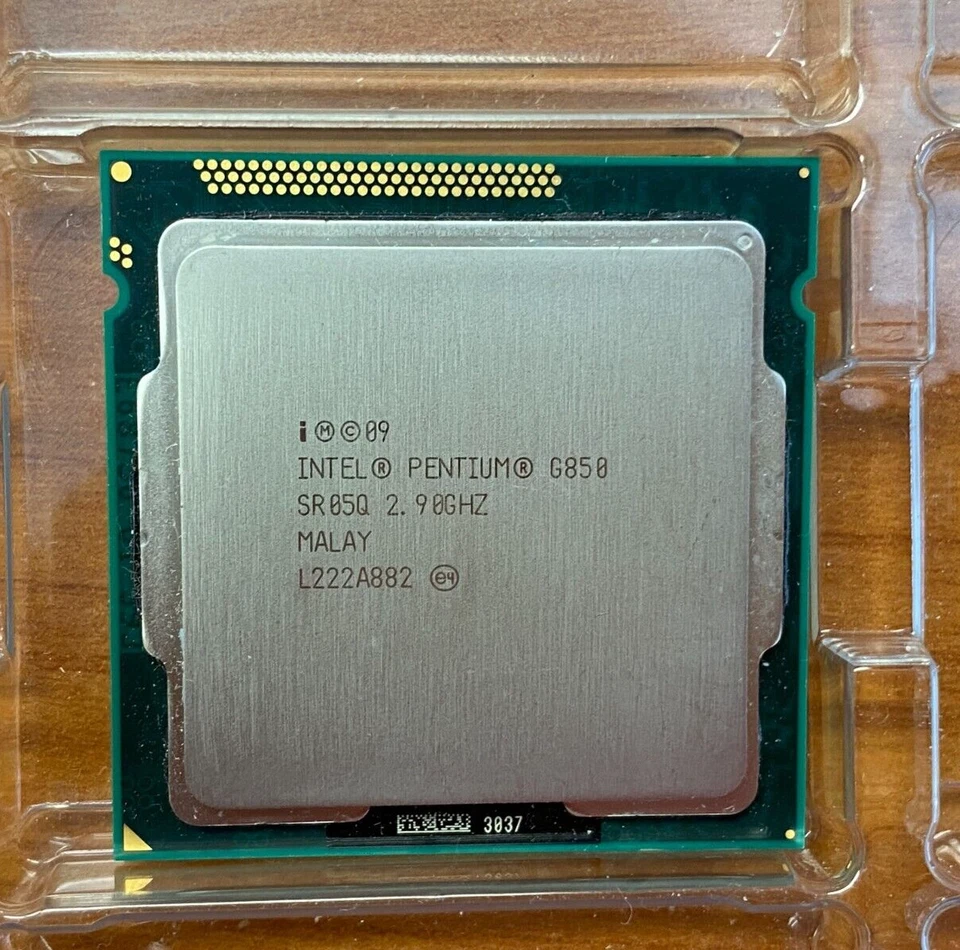 Intel Pentium SR05Q G850 2.9 GHz 5 GT/s LGA 1155 Desktop CPU Processor - Image 1 of 1