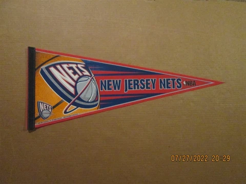 NBA New Jersey Nets Vintage Defunct Circa 2006 Team Logo Basketball Pennant Cover