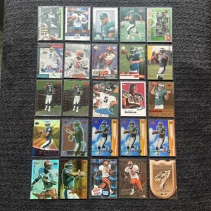 Lote de 25 tarjetas Donovan McNabb toneladas de insertos raros radiocontrol troquelados paralelos Holos Eagles - Imagen 1 de 10