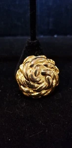 Diseño de racimo francés vintage, clip de bufanda tono dorado - Imagen 1 de 4