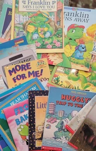 Lot of 33 Vintage Scholastic MIX Classroom Kids Books - Picture 1 of 5