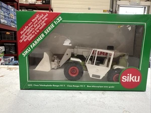 Like Britain's, Siku Farmer 3455 Claas Ranger 911 T. Classic Model. 1/32 Scale - Picture 1 of 5